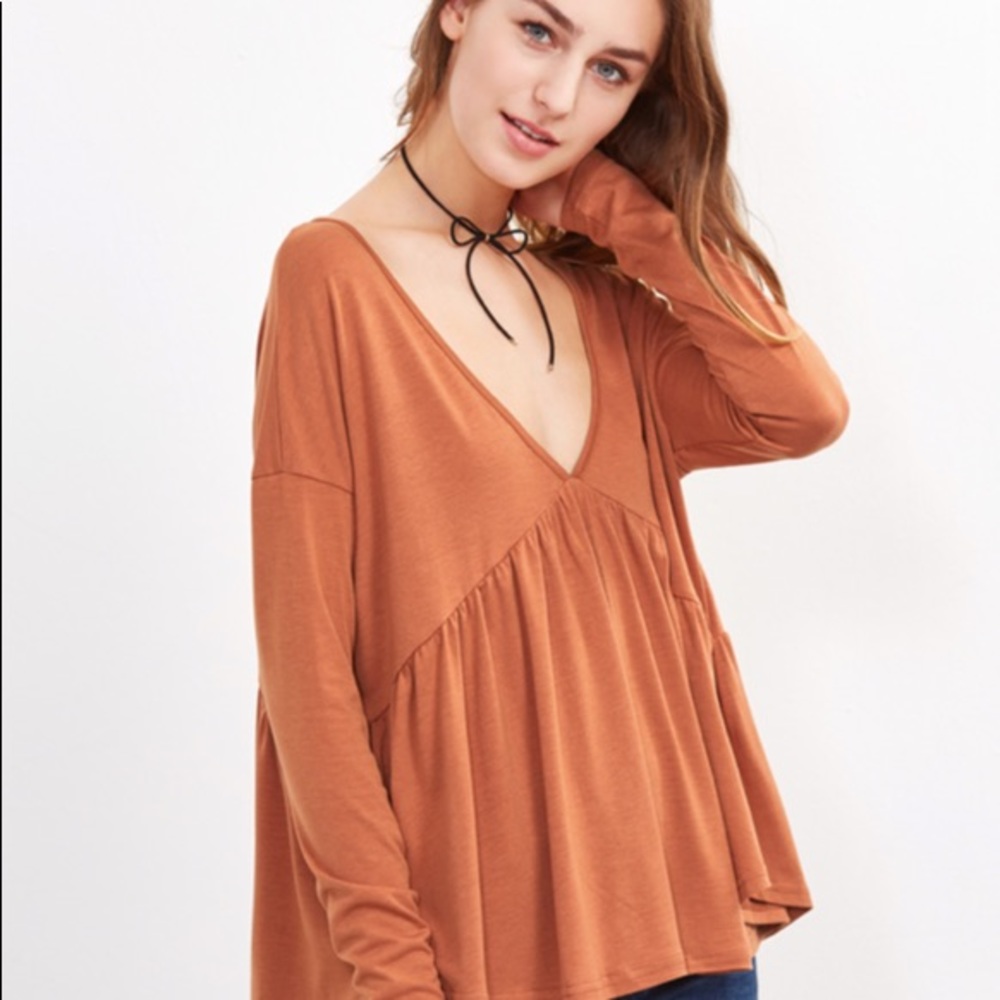 Double V babydoll T-Shirt
